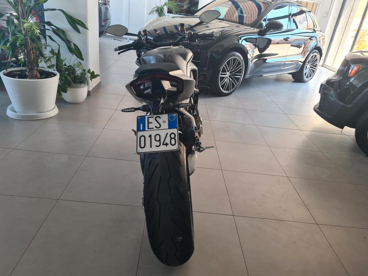 Ducati Streetfighter V4 S 4990 KM - 2021