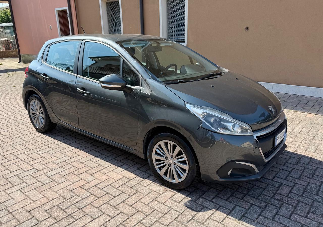 Peugeot 208 1.6 BlueHDi 75 cv Ok Neopatentati