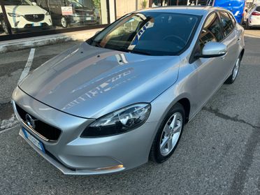 Volvo V40 D3 Kinetic NAVIGATORE LEGA 16 CLIMA AUTOMATICO