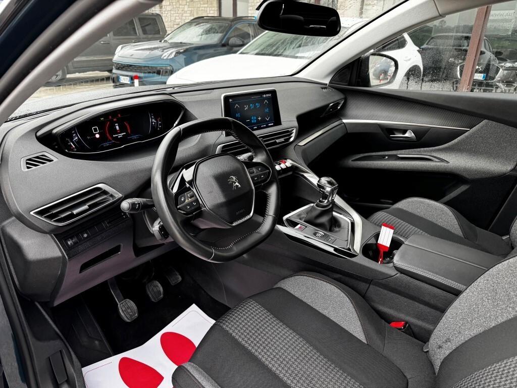 Peugeot 3008 BlueHDi 130 S&S Active