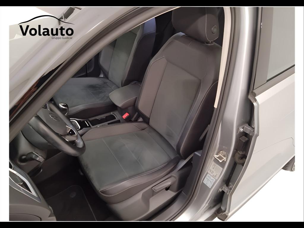 VOLKSWAGEN T-Roc 2022 - T-Roc 1.0 tsi Style 110cv