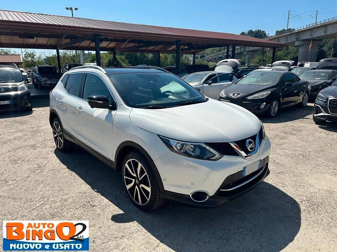 Nissan Qashqai 1.5 dCi DPF Tekna PREMIER