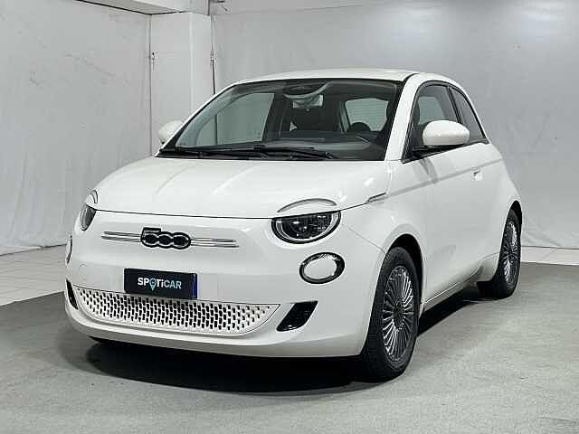 Fiat 500e Berlina 42 kWh