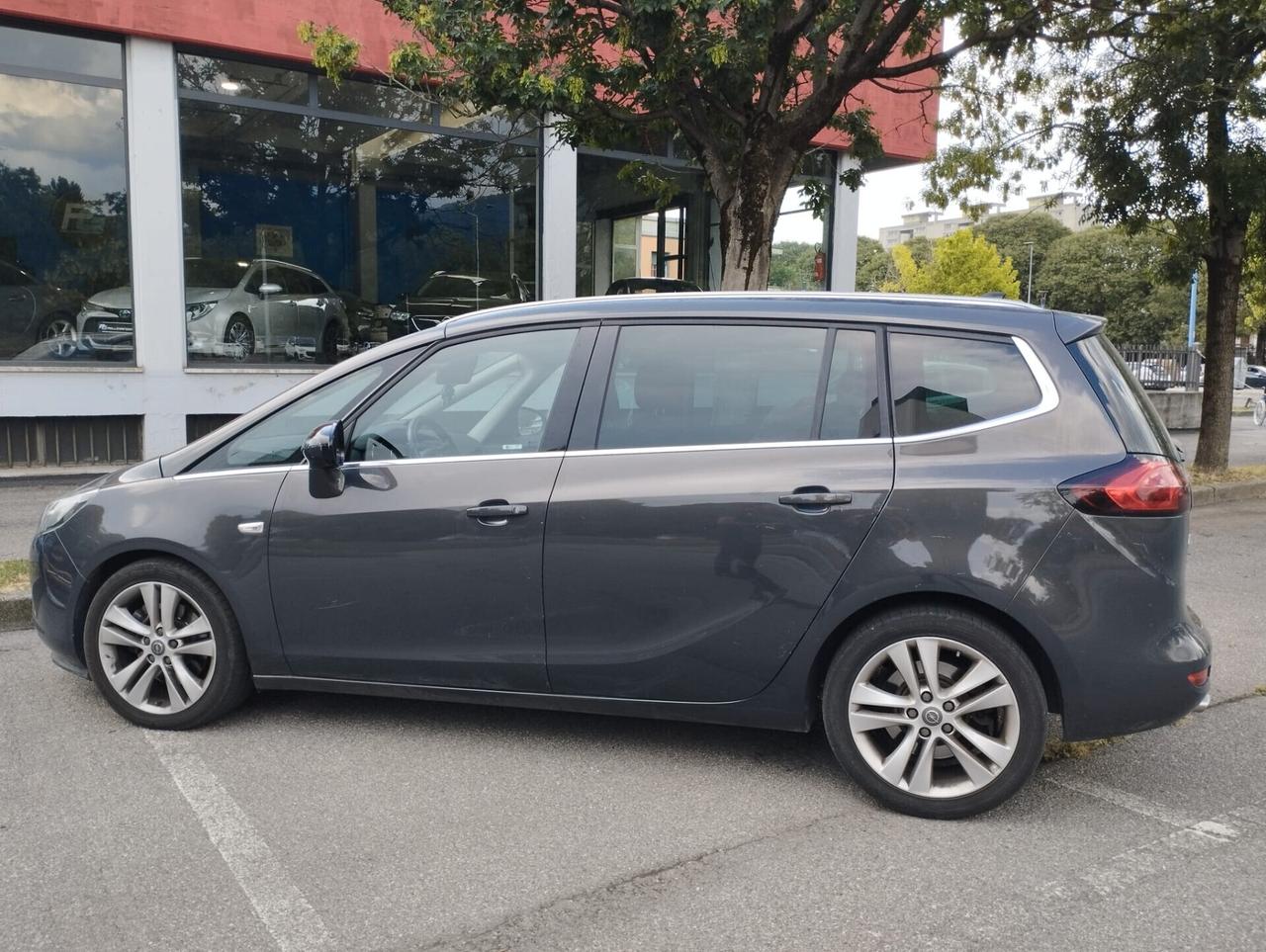 Opel Zafira Tourer 2.0 cdti Elective 130cv automatica 7 posti