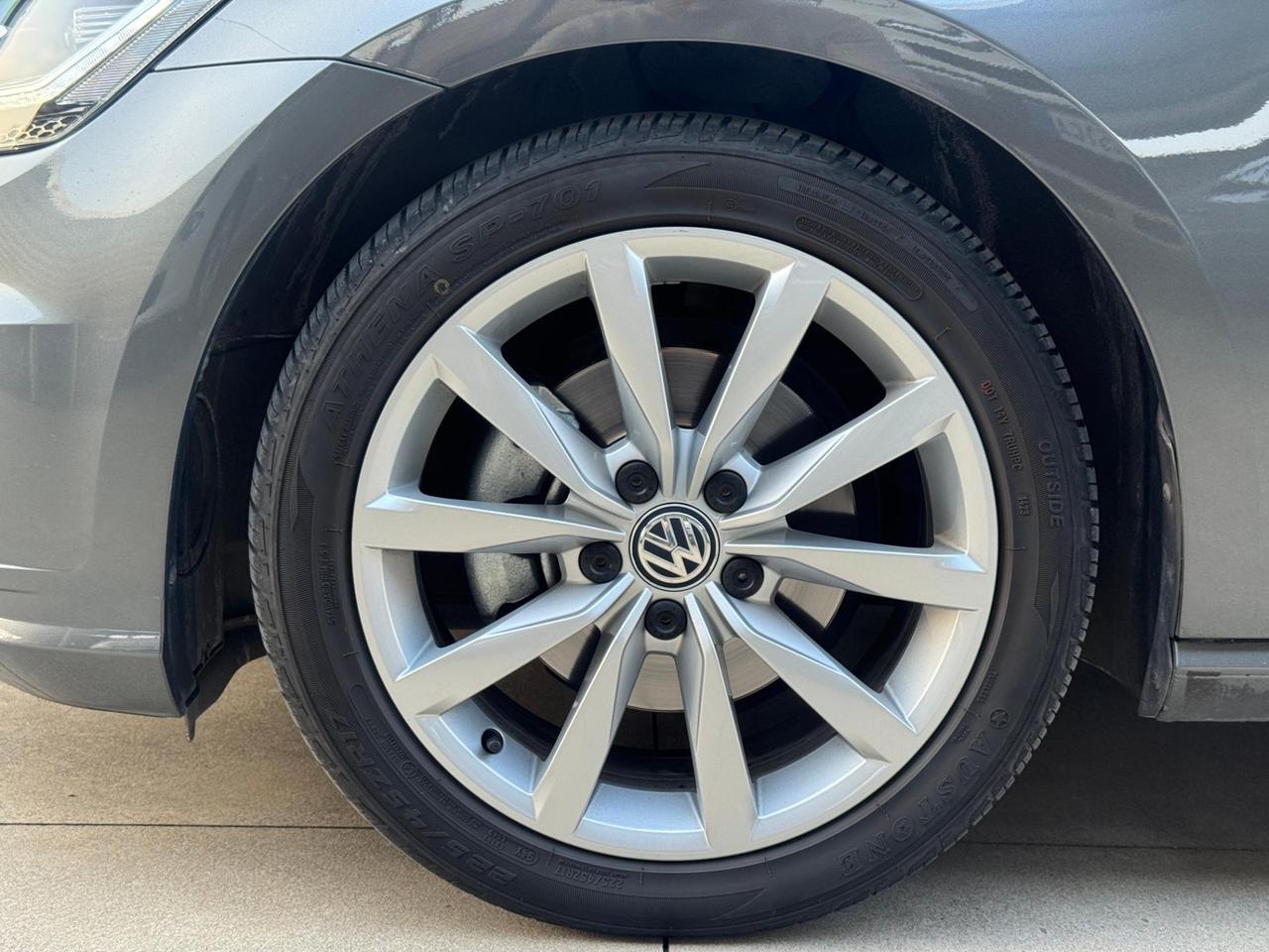 Volkswagen Golf 1.5 tsi Highline 130cv 5p