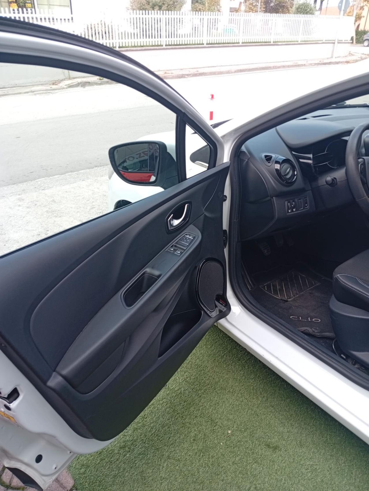 Renault Clio dCi 8V 75CV Start&Stop 5 porte Energy Life