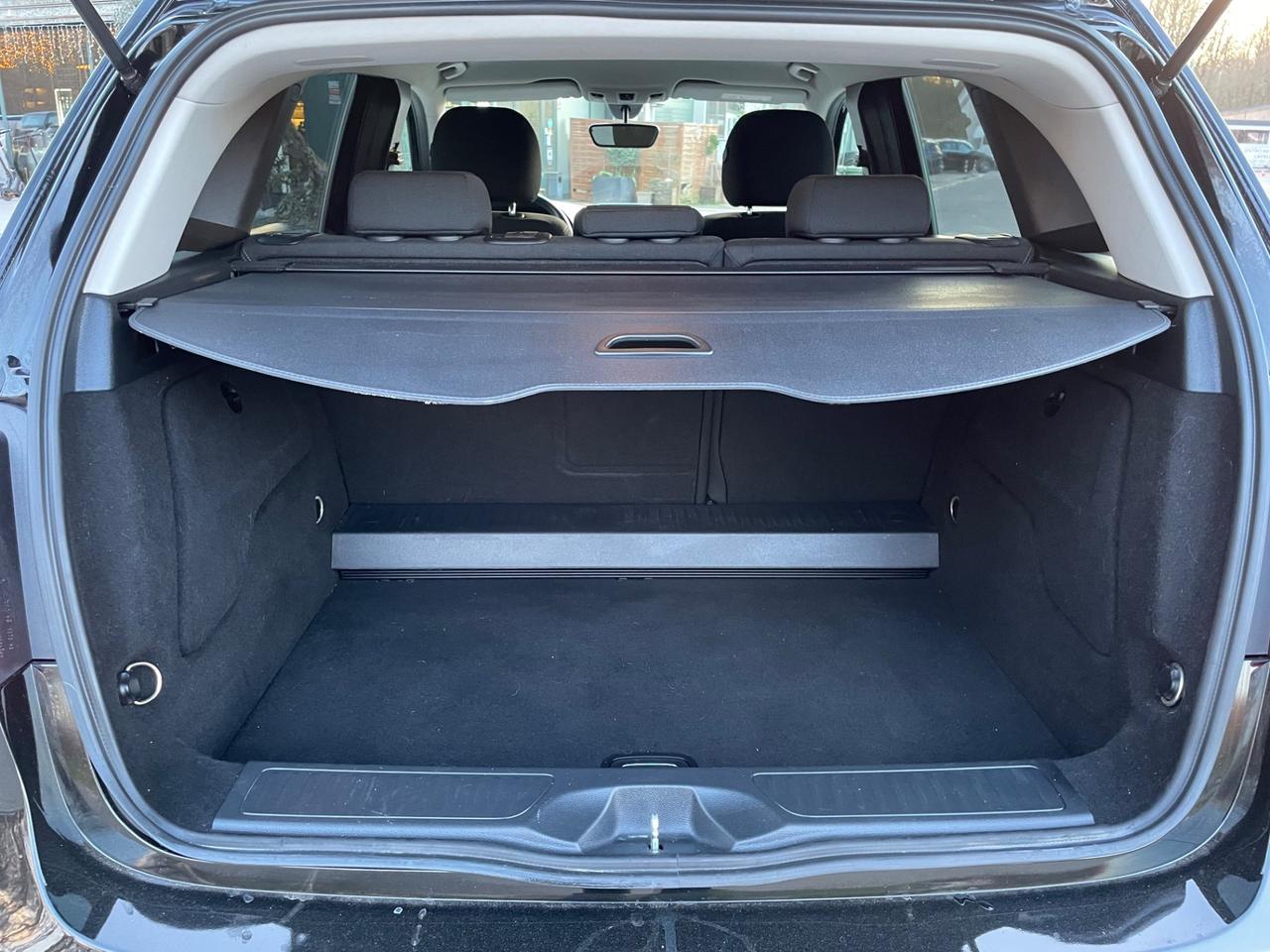 Mercedes-benz B 180 Premium * SOLO 87000 Km