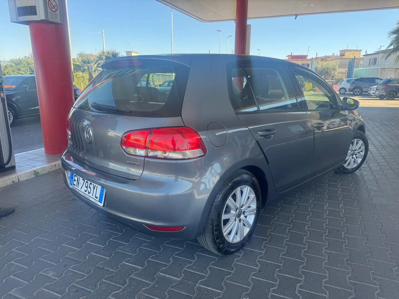 Volkswagen Golf Business 1.6 5p. Highline BiFuel