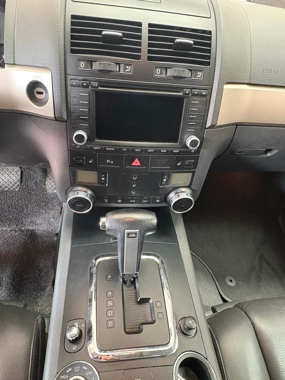 VOLKSWAGEN TOUAREG 4X4 CAMBIO AUT. Km 131.707 Diesel 3.0 V6 CV 224 KW 165