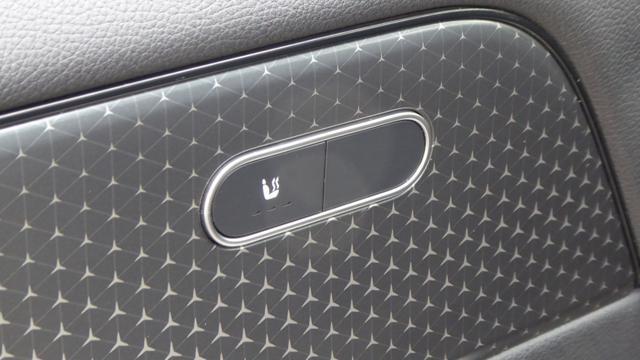 MERCEDES-BENZ GLA 180 d Automatic Progressive Advanced