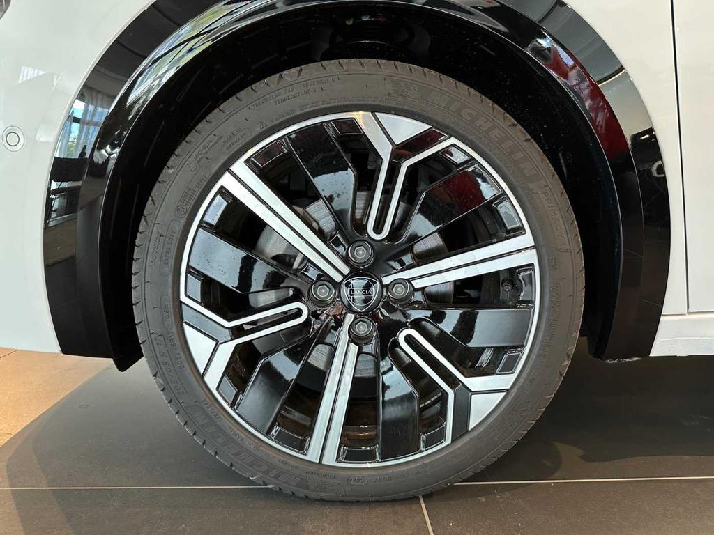 Lancia Ypsilon 1.2 mhev LX e-dct