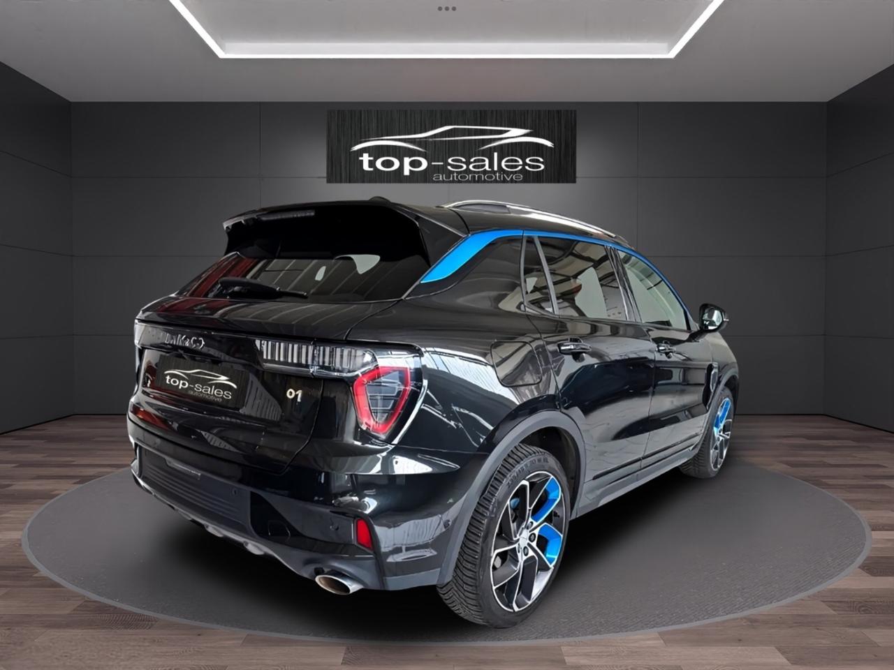 Lynk&co 01 PHEV Perfetta