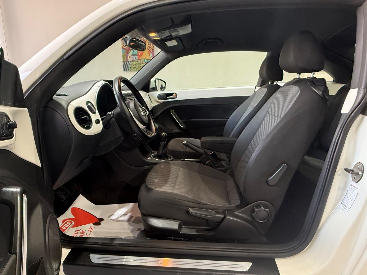 Volkswagen Maggiolino 1.6 TDI Design