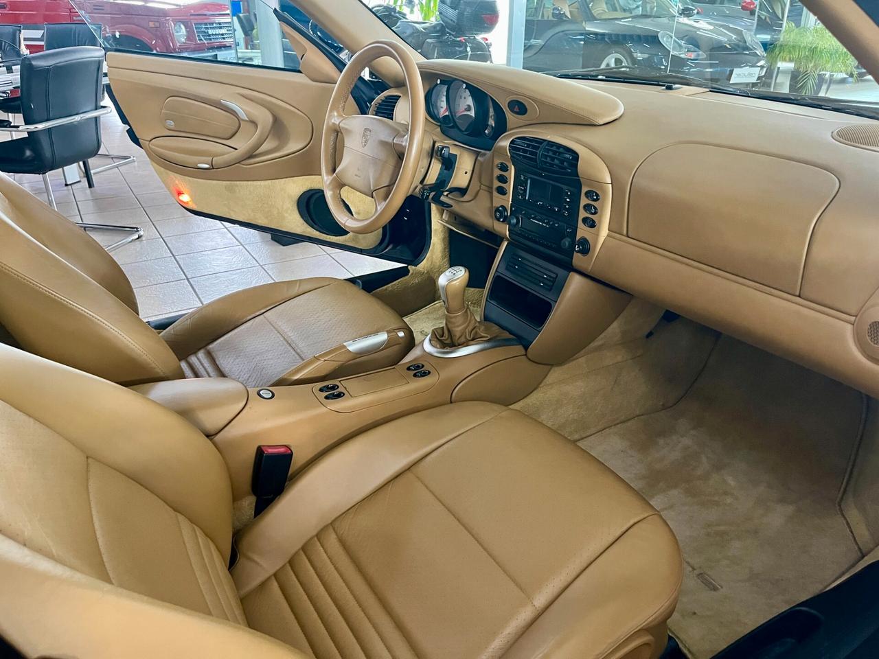 Porsche 911 996 Carrera 3.4 300CV 6M - 2000