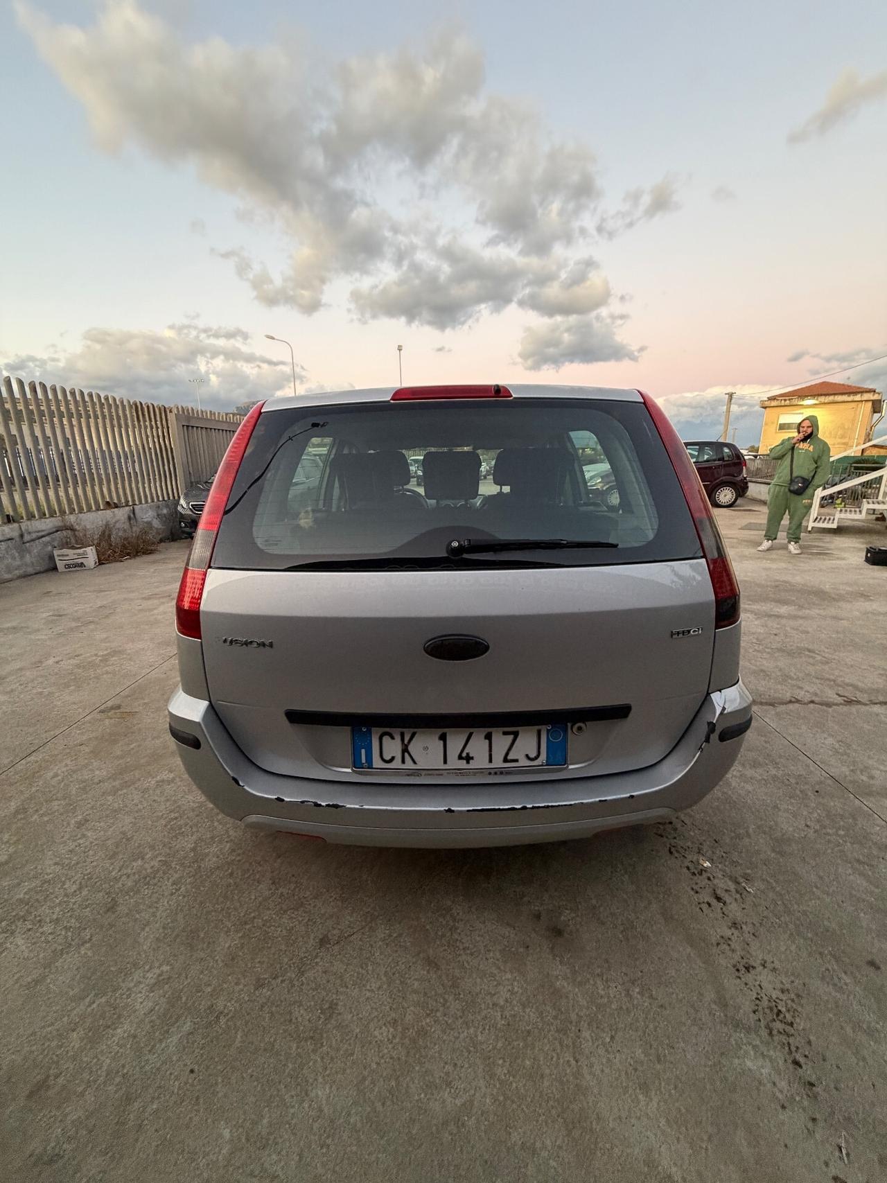 FORD FUSION (anno 2003)