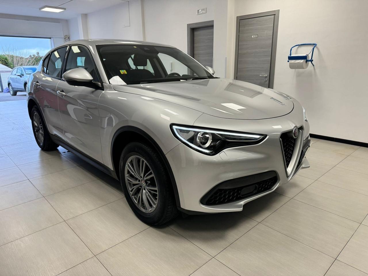 Alfa Romeo Stelvio 2.2 Turbodiesel 190 CV AT8 Q4 Business