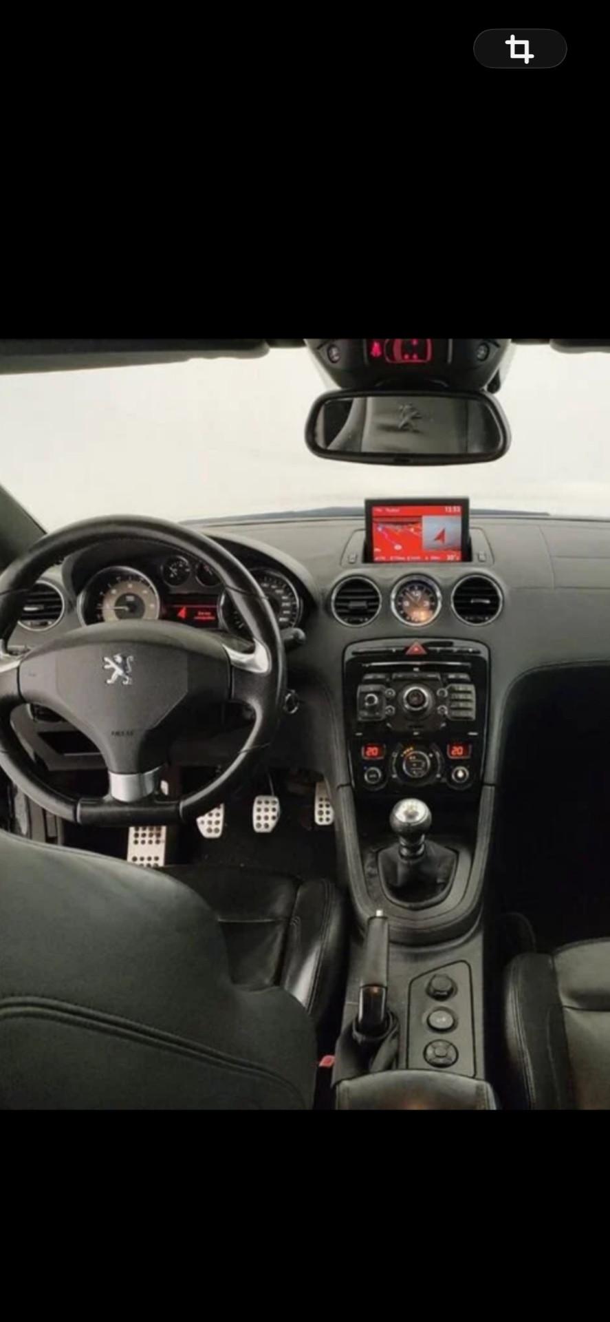 Peugeot RCZ 2.0 HDi 163CV Black Yearling