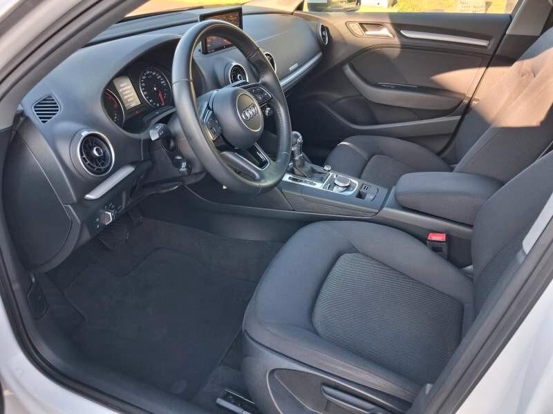 Audi A3 SPB 30 TFSI S tronic Business