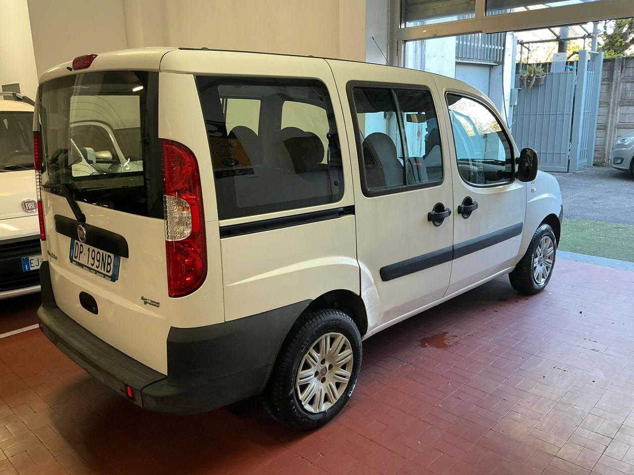 Fiat Doblò 1.6 16V Natural Power Active Metano