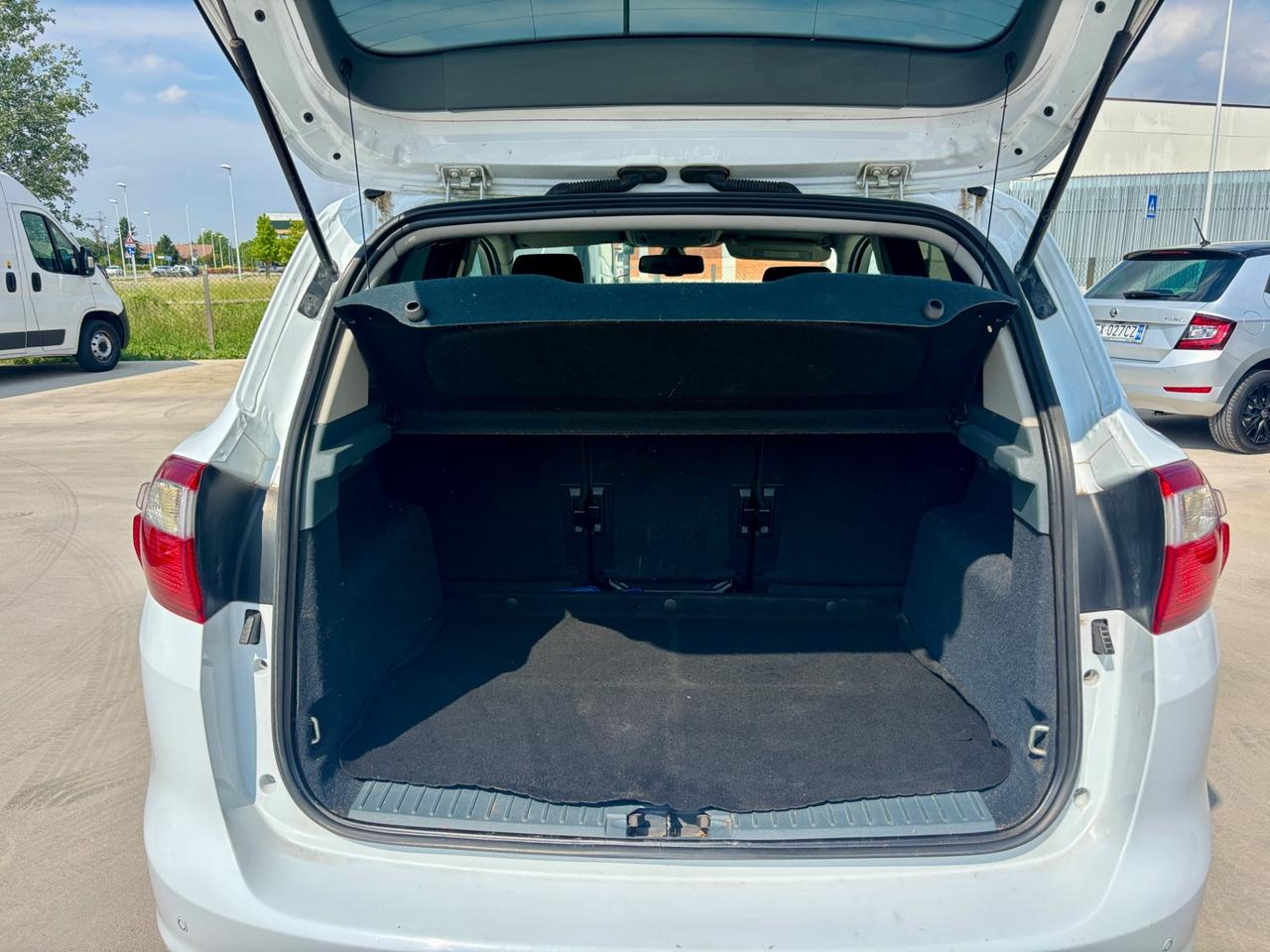 Ford C-Max 1.6 120CV GPL Titanium