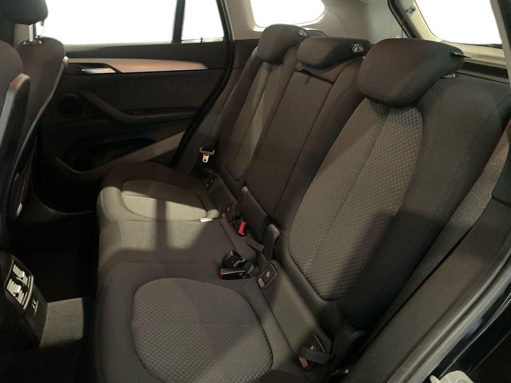 BMW X1 18 d Business Advantage sDrive Steptronic