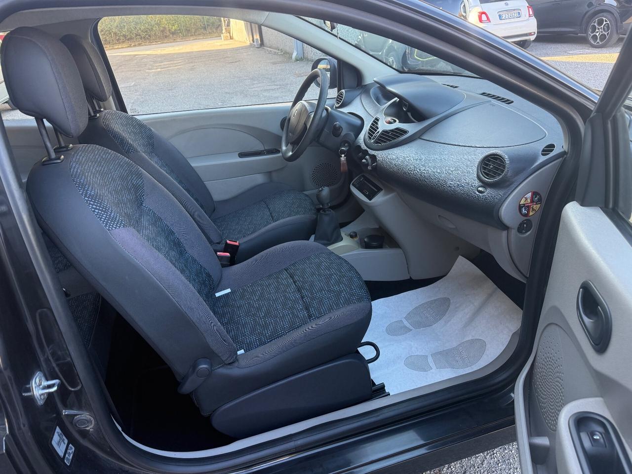 Renault Twingo 1.2 8V Dynamique