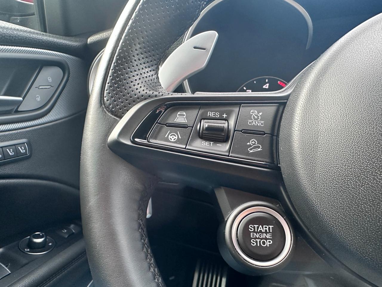 AlfaRomeo Stelvio 2.2d 210CV Q4 VELOCE EURO6D PELLE XENO RETROCAMERA