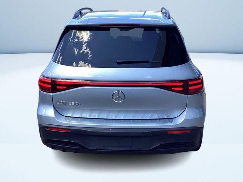 Mercedes-Benz EQB 250+ AMG Line Advanced