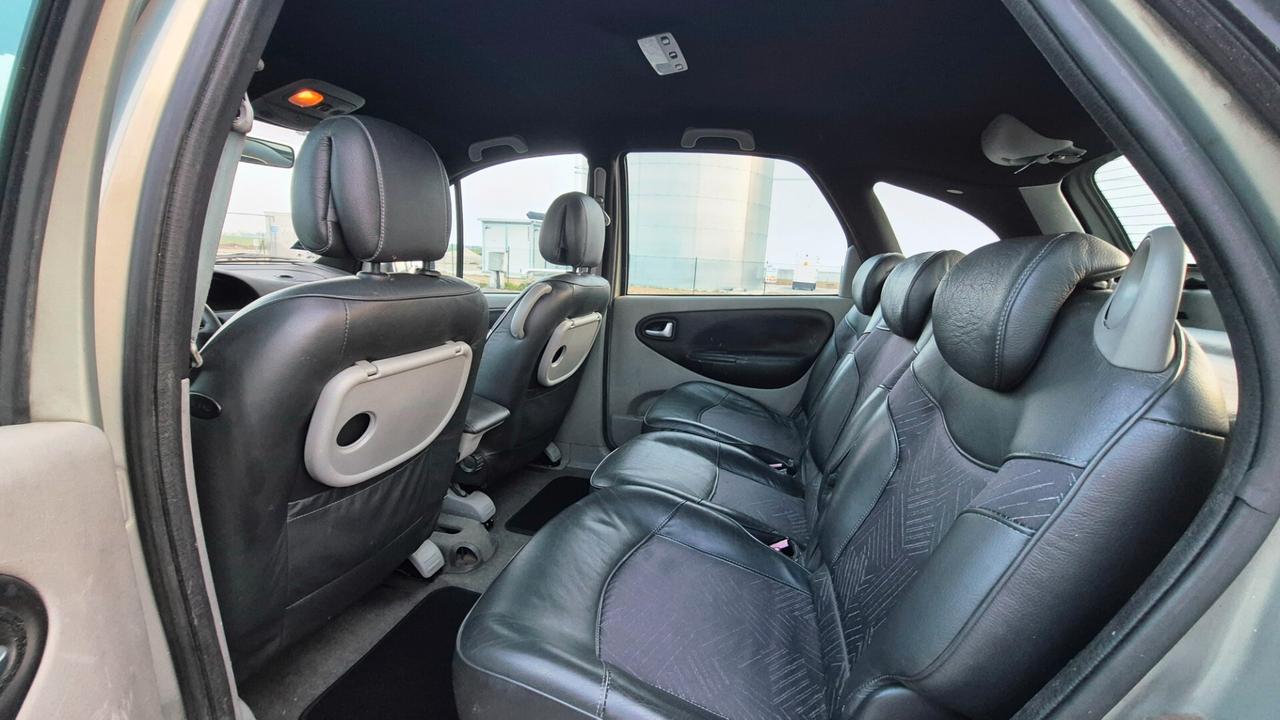 Renault Scenic RX4 4X4 1.9 dci