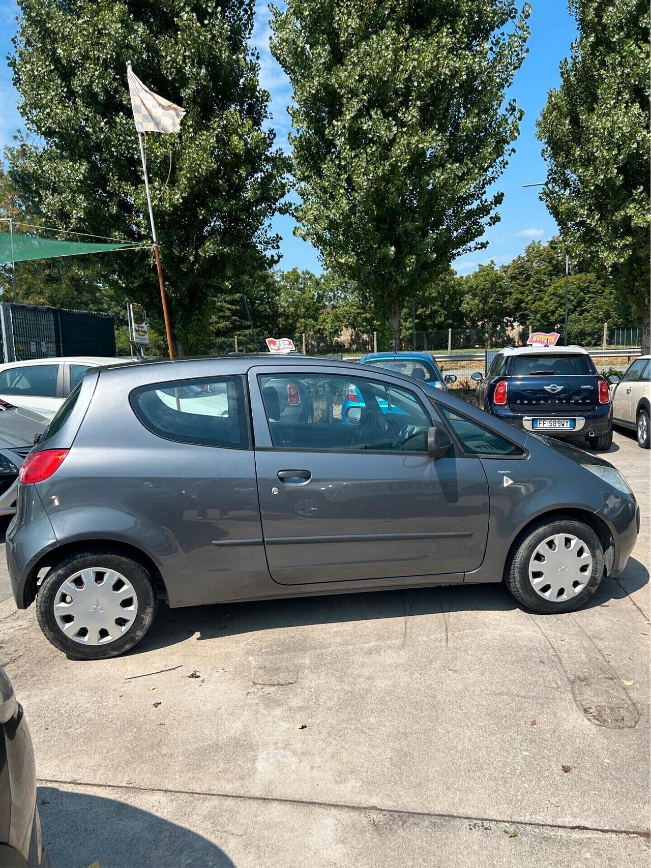 Mitsubishi Colt 1.1 12V 3p. CZ3 Sportychrome ok neo patentati