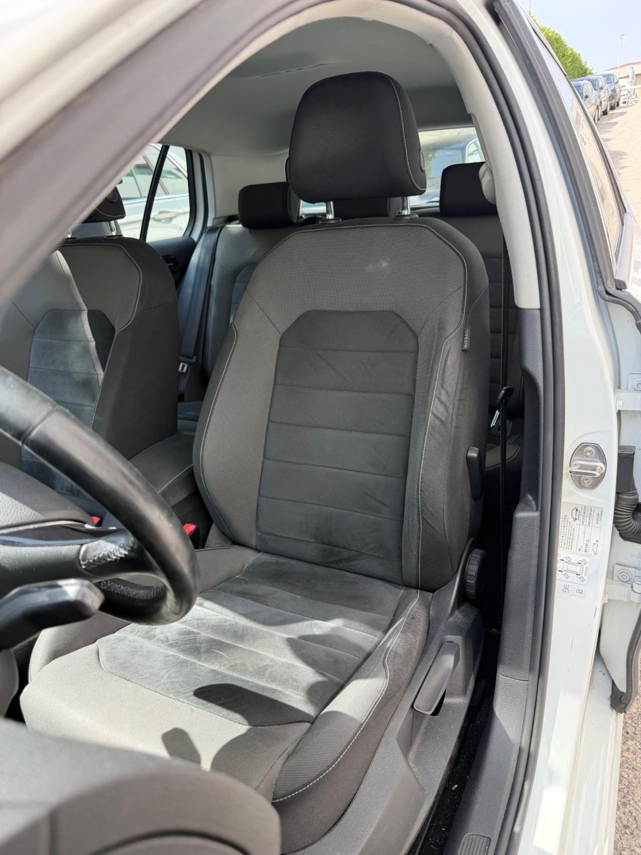 Volkswagen Golf Business 1.4 TGI DSG 5p. Highline BlueMotion