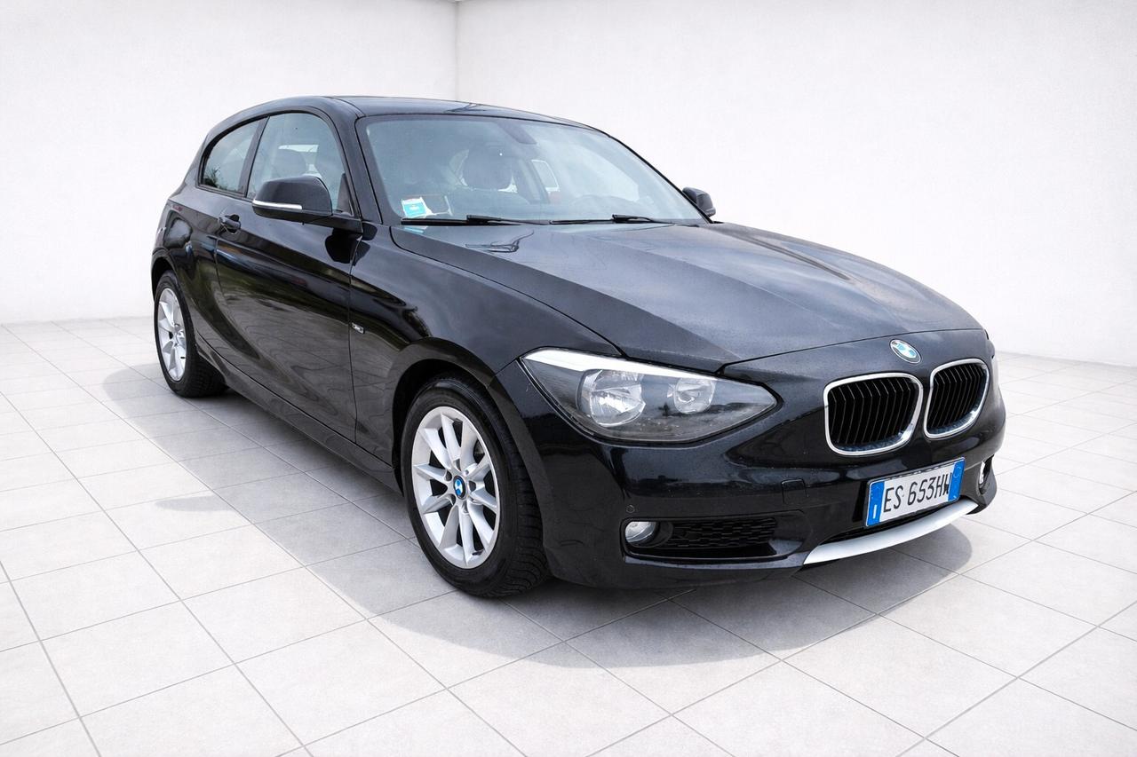 BMW 116d Urban 116CV 2014 – 4 CILINDRI-Navi Pelle Keyless PDC Tagliandi BMW