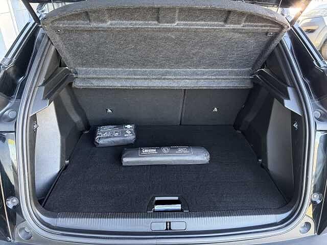 Peugeot 2008 1.2 ureTech 100 CV Allure Pack
