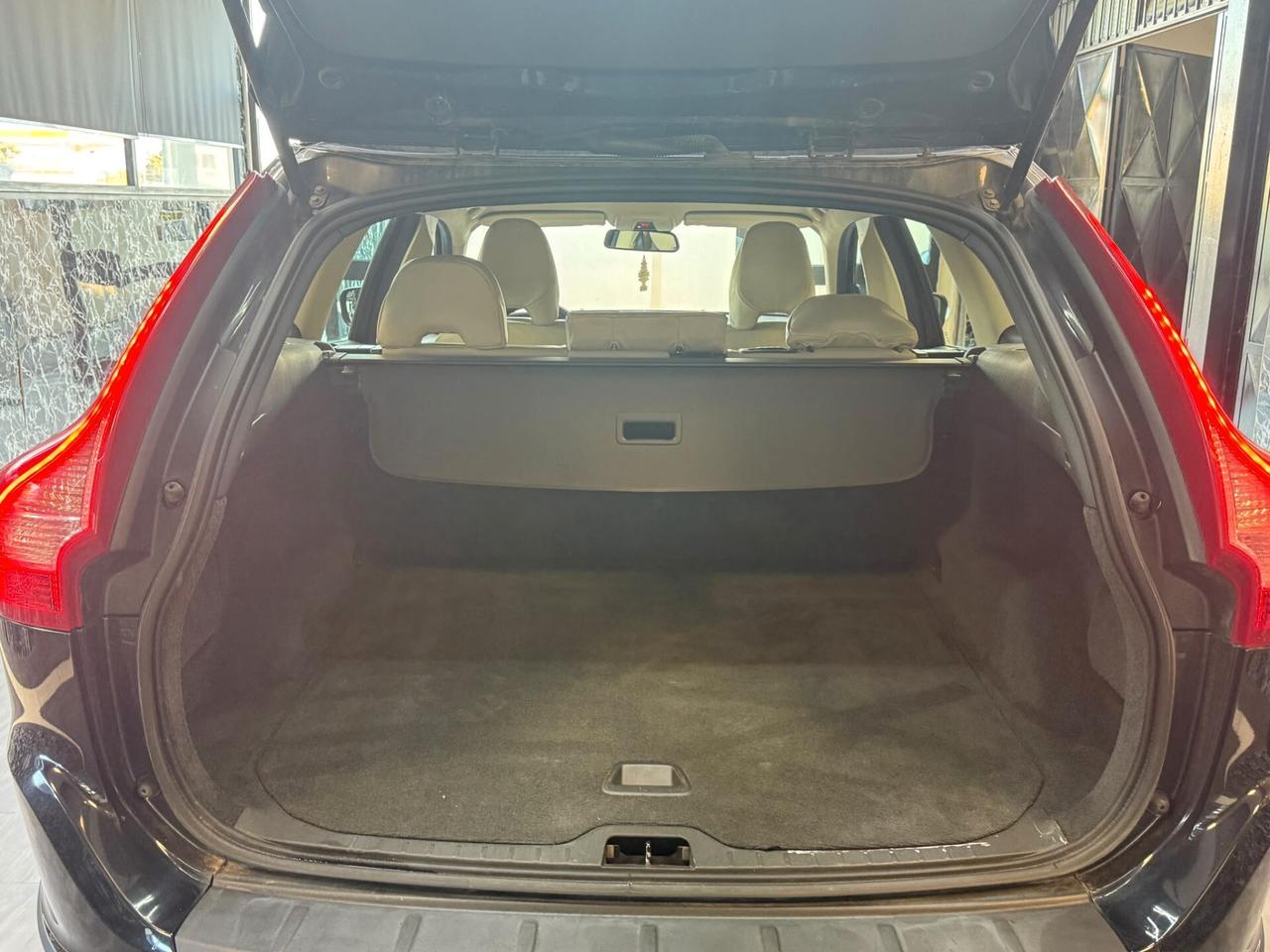 Volvo XC 60 XC60 2.4 D Momentum