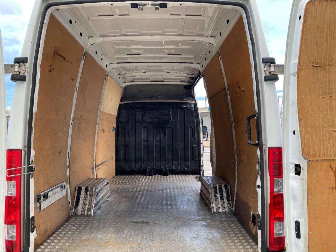 Iveco Daily 35/S/10, TETTO ALTO, PASSO LUNGO, GEMELLATO,Unico propietario