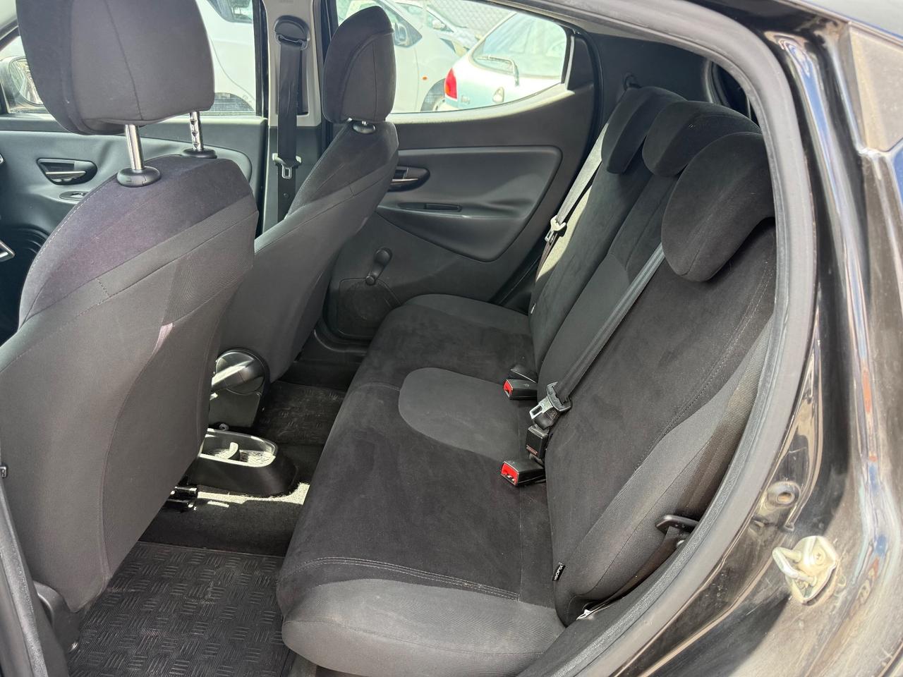 Lancia Ypsilon 1.3 MJT 16V 95 CV 5 porte S&S Gold