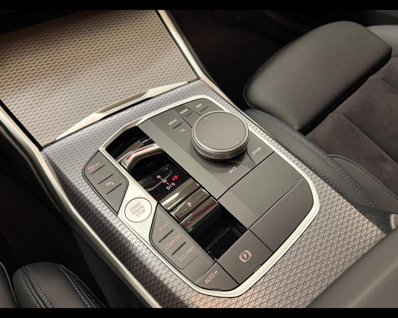 BMW Serie 3(G20/1-80/1) - 320d 48V Touring Msport