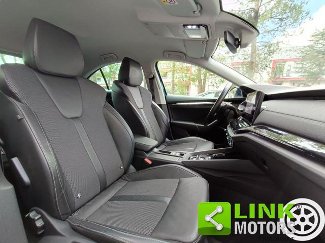 SKODA Octavia 1.5 G-TEC DSG Style