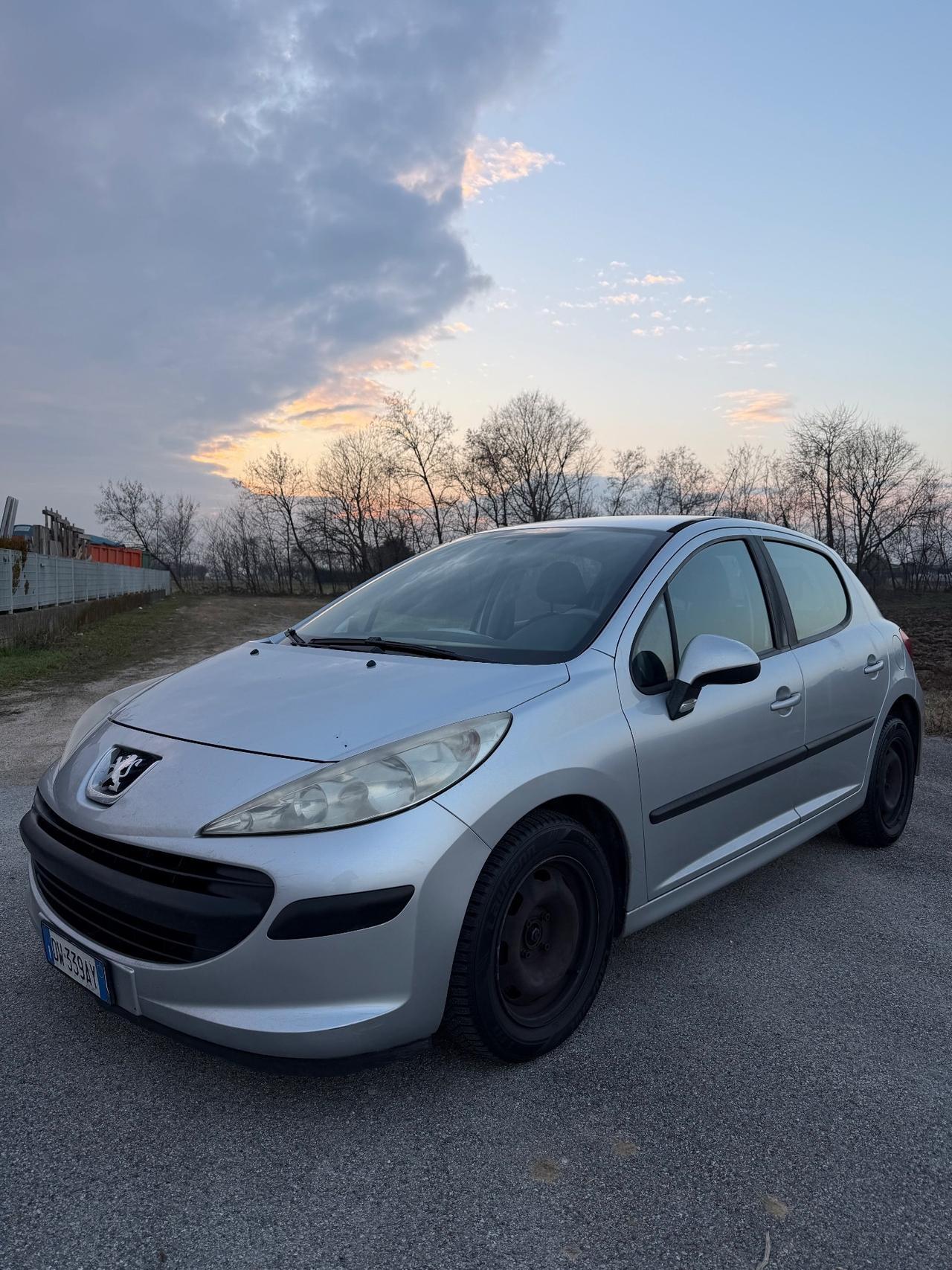 Peugeot 207 1.4 8V 75CV 5p. Energie Sport ECO GPL