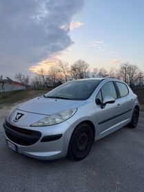 Peugeot 207 1.4 8V 75CV 5p. Energie Sport ECO GPL