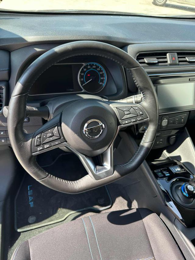 NISSAN Leaf Tekna 40 kWh OK NEOPATENTATO
