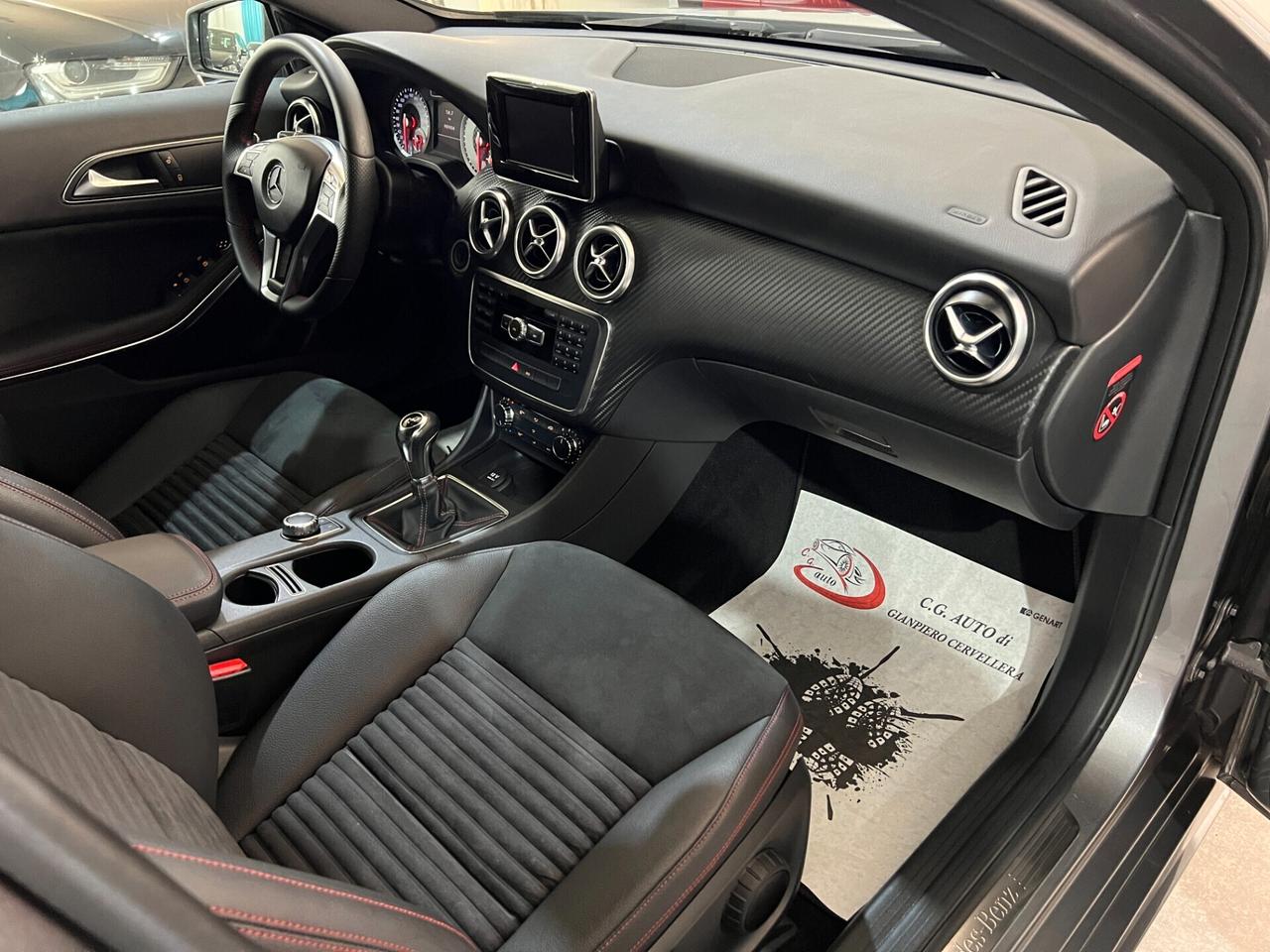 Mercedes-benz A 200 1.8 136 CV - AMG - 2013