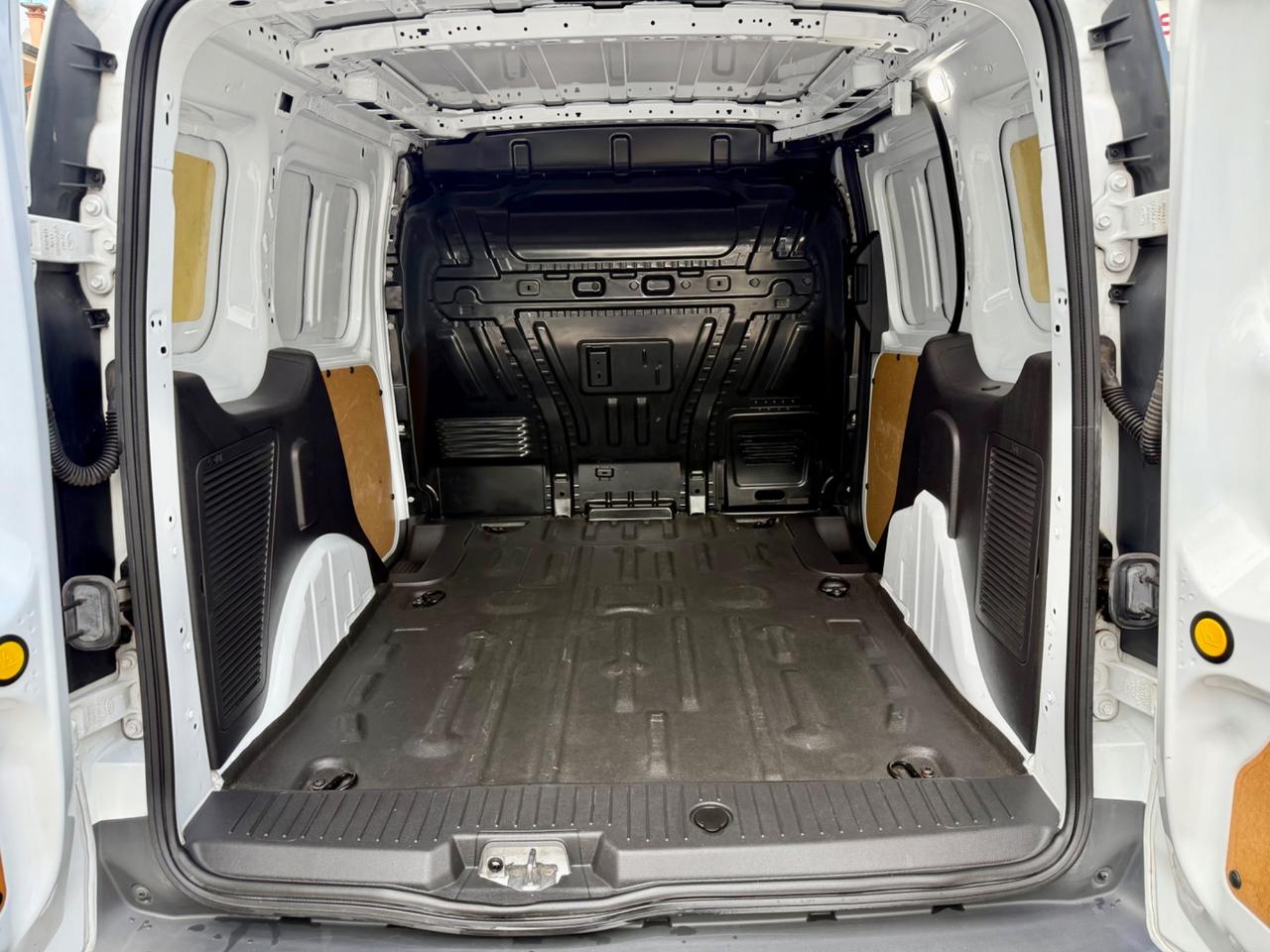 Ford Transit Connect 1.5 TDCi Ok NEOPATENTATI