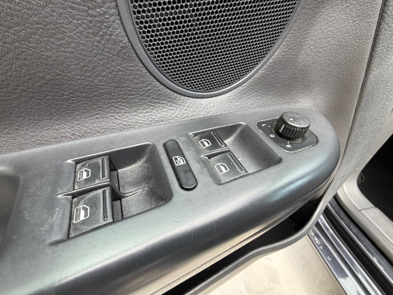 VW GOLF PLUS 1.9TDI 105CV AUTOMATIC-DSG PELLE