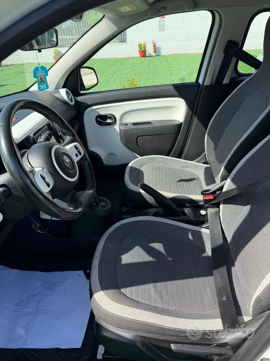 Renault Twingo SCE EDC Lovely