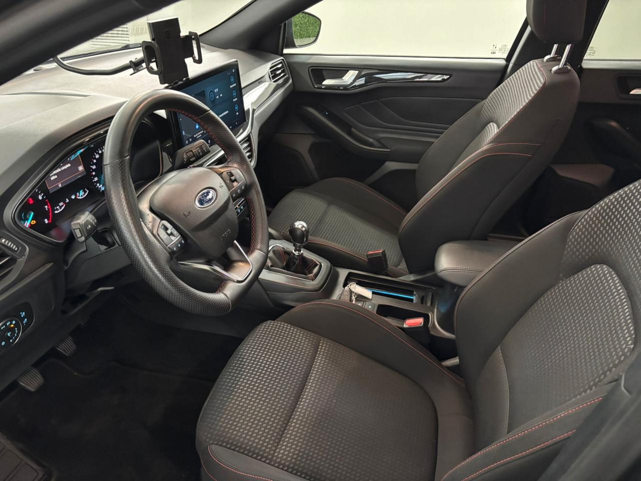 Ford Focus 1.0 EcoBoost Hybrid 125 CV SW ST-Line