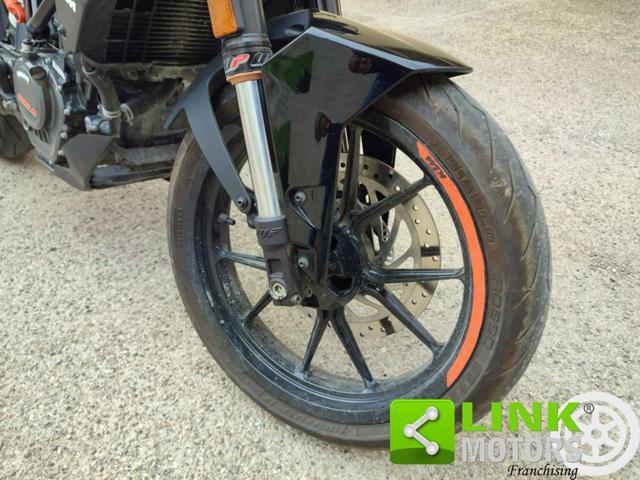 KTM 125 Duke DUKE