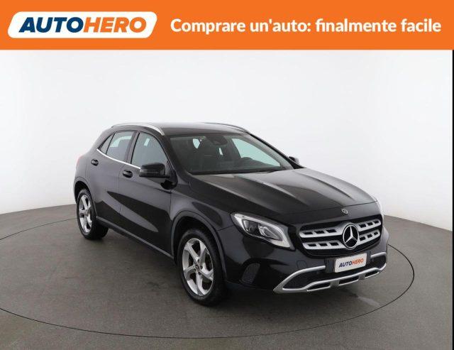 MERCEDES-BENZ GLA 200 d Automatic Sport