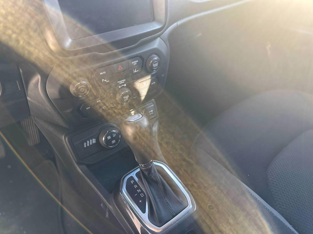 JEEP Renegade 2019 - Renegade 1.3 t4 phev Limited 4xe at6