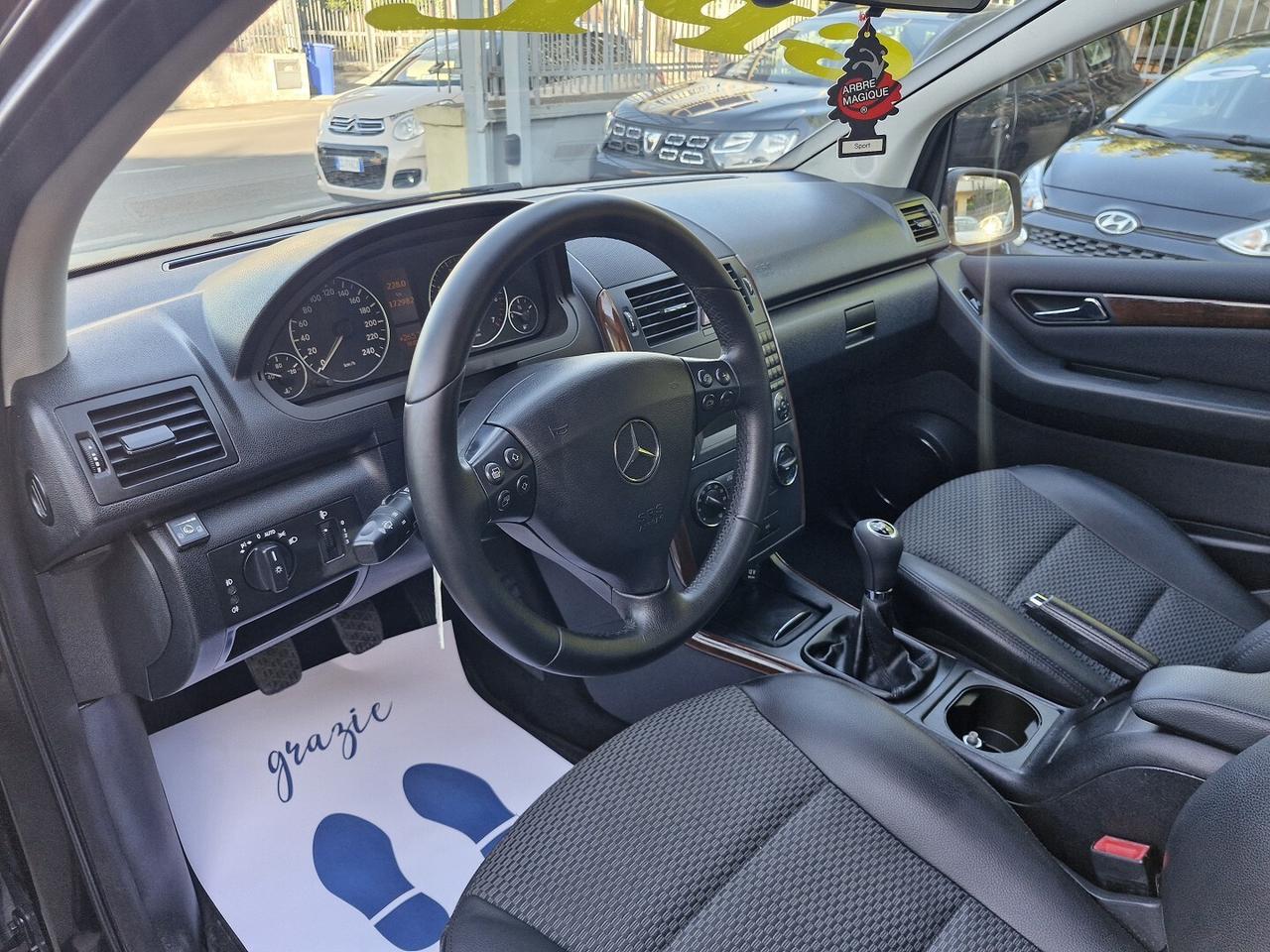 MERCEDES CLASSE A160 BlueEFFICIENCY GPL ANNO 2012